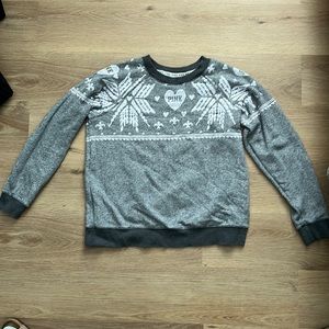 Victoria’s Secret Pink sweater grey fair isle design